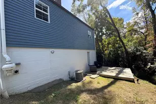 140 Harding St, Weirton, WV 26062 - Photo 10