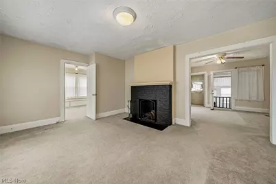 259 E 324th Street, Willowick, OH 44095 - Photo 10