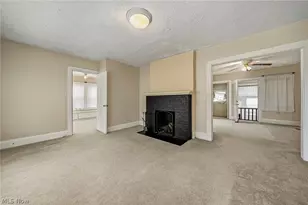 259 E 324th St, Willowick, OH 44095 - Photo 10
