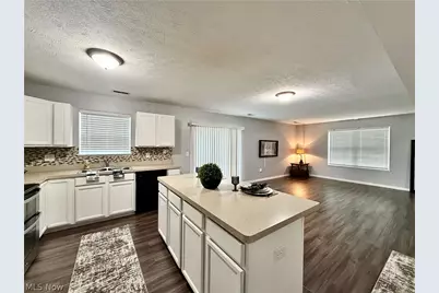 3558 E 71st Street, Loveland, OH 44105 - Photo 2