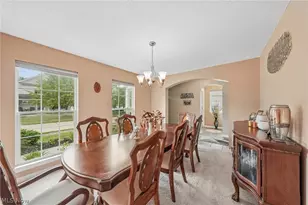 7680 Woodpath Dr, Hudson, OH 44236 - Photo 10