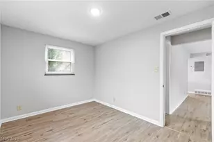 3293 7th St, Cuyahoga Falls, OH 44221 - Photo 18