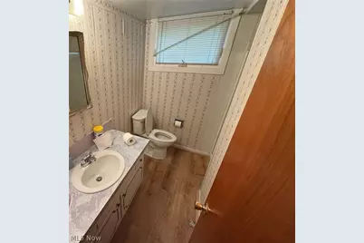4911 Woodside Avenue NW, Canton, OH 44709 - Photo 28