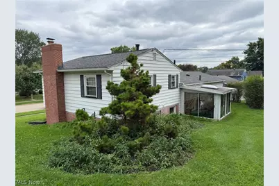4911 Woodside Avenue NW, Canton, OH 44709 - Photo 4