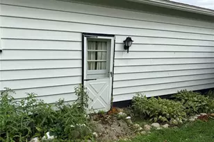4911 Woodside Ave NW, Canton, OH 44709 - Photo 8