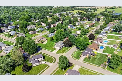 1907 Opal Street, Louisville, OH 44641 - Photo 4