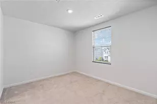 3208 Sunny Brk Dr, Akron, OH 44312 - Photo 30