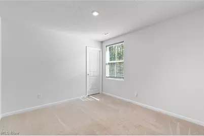 3208 Sunny Brook Drive, Akron, OH 44312 - Photo 36