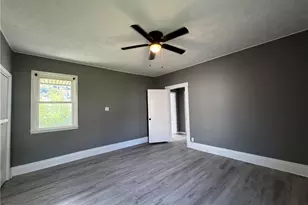734 Main St, Bridgeport, OH 43912 - Photo 16