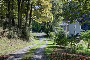 8097 Ore Hill Rd SW, Stone Creek, OH 43840 - Photo 12