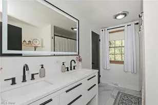 694 Simich Dr, Green Hills, OH 44131 - Photo 32