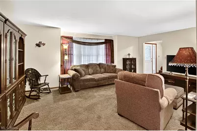 211 Beacon Hill Boulevard, Northfield, OH 44067 - Photo 6