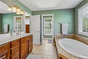 205 Lookout Point, Aurora, OH 44202 - Photo 38