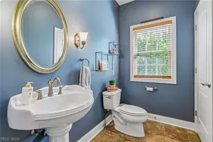 205 Lookout Point, Aurora, OH 44202 - Photo 22