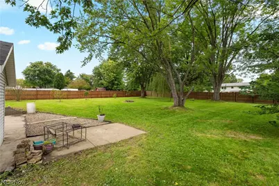 1451 Mishler Street NE, Alliance, OH 44601 - Photo 28