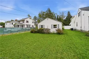 155 Hawk Ave, Akron, OH 44312 - Photo 16
