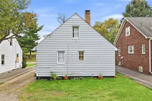 1946 Connecticut Ave, Youngstown, OH 44509 - Photo 6