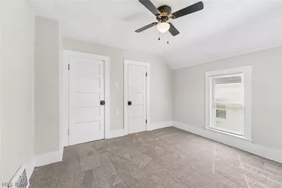 252 17th Street NW, Barberton, OH 44203 - Photo 20