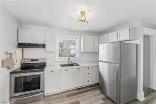 252 17th St NW, Barberton, OH 44203 - Photo 14