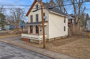 1258 Minerva Ct NW, Canton, OH 44703 - Photo 2
