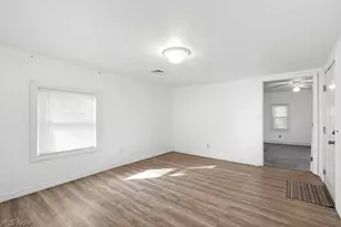 2456 Delaware Ave, Akron, OH 44312 - Photo 12