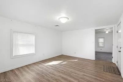 2456 Delaware Avenue, Akron, OH 44312 - Photo 12