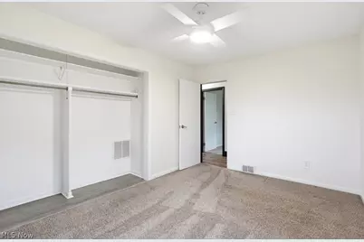 3882 State Route 43, Kent, OH 44240 - Photo 28