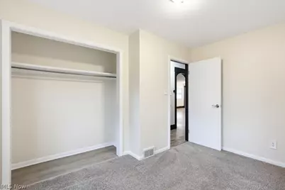 3882 State Route 43, Kent, OH 44240 - Photo 26
