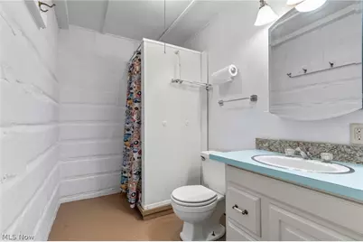 127 Bonnett Street SW, North Canton, OH 44720 - Photo 32