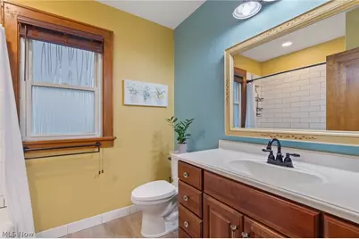 127 Bonnett Street SW, North Canton, OH 44720 - Photo 22