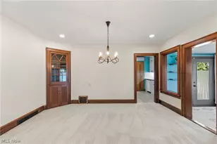 127 Bonnett St SW, North Canton, OH 44720 - Photo 6