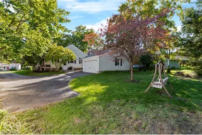 127 Bonnett Street SW, North Canton, OH 44720 - Photo 36