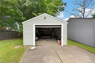 1891 Ford Ave, Akron, OH 44305 - Photo 38