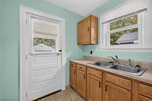 1891 Ford Ave, Akron, OH 44305 - Photo 26