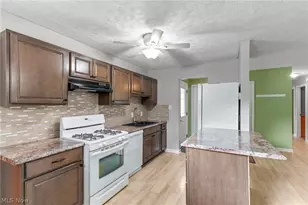 1395 Arcadia Rd, Kent, OH 44240 - Photo 10