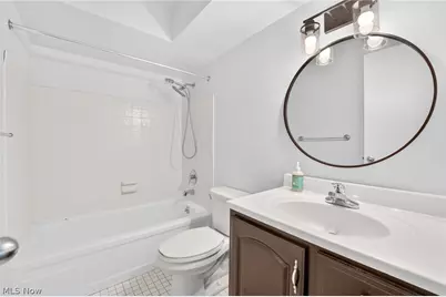 12900 Lake Avenue #1414, Oakwood, OH 44107 - Photo 38
