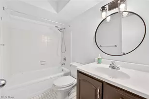 12900 Lake Ave, Oakwood, OH 44107 - Photo 38