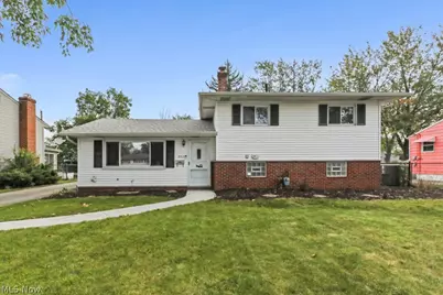 5713 Vickie Lane, Huber Heights, OH 44146 - Photo 1