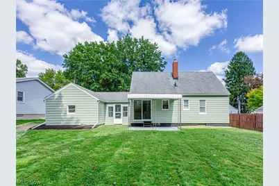 1064 Ray Street, Akron, OH 44306 - Photo 4
