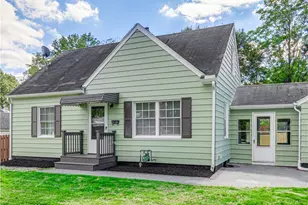 1064 Ray St, Akron, OH 44306 - Photo 2