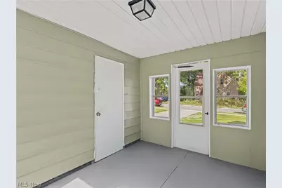 1064 Ray Street, Akron, OH 44306 - Photo 22
