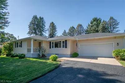13351 Parkview Avenue NW, Uniontown, OH 44685 - Photo 36
