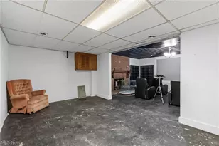 61558 W Central Ave, Shadyside, OH 43947 - Photo 24