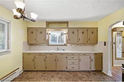 1023 Mount Auburn Drive, Ashland, OH 44805 - Photo 8