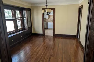 2029 Elbur Ave, Oakwood, OH 44107 - Photo 4