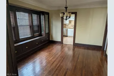 2029 Elbur Avenue #Up, Oakwood, OH 44107 - Photo 6