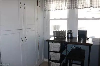 1567 Glenmount Avenue, Akron, OH 44301 - Photo 10