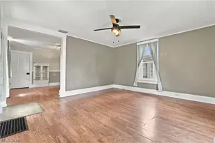 49 W 8th St, Dresden, OH 43821 - Photo 4