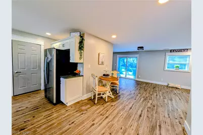 12498 National Dr., Grafton, OH 44044 - Photo 12