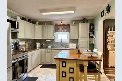 1207 N 9th Street, Martins Ferry, OH 43935 - Photo 12